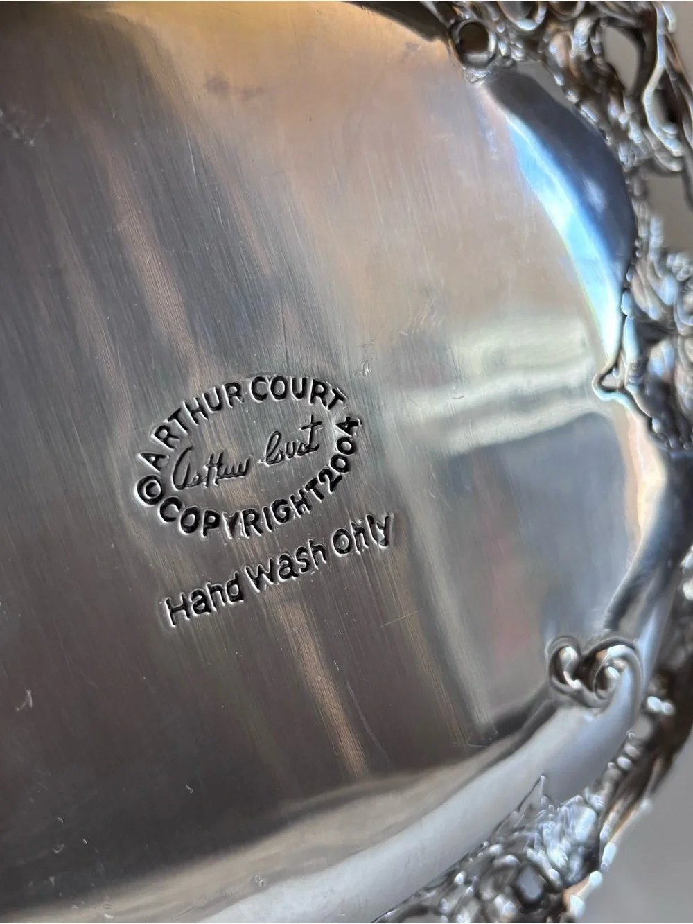 2004 Arthur Court Grape 13 3/4